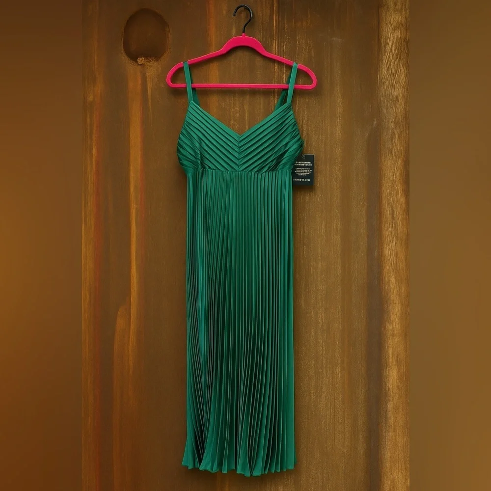 Boston Proper Maxi Dress - Picture 1 of 3